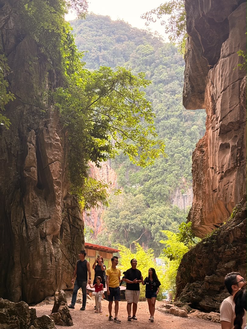 Kin Loong Valley